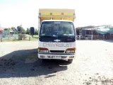 Camión para transporte de ganado