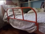 Baranda de seguridad removible para cama