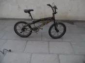 vendo bicicleta BMX Lahsen