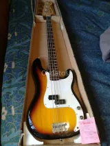 Squier P-Bass by Fender