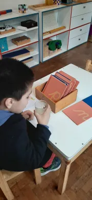 Espacio Girasol Montessori