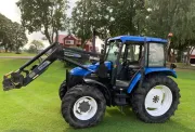 2001 Tractor New Holland TS 100