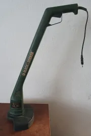 ORILLADORA BLACK & DECKER GL320 350W 23 CM
