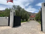 EXCELENTE CASA SOLIDA 700/11000M2 11D 8B 2 PISCINAS IDEAL ADULTO MAYOR PUTAENDO