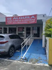 Se alquila Local Comercial en El Carmen Frente al Teatro En Circulo