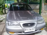 Vendo un auto hyundai 1997